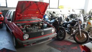 speedshop-steyer-galerie-golf-motorraeder